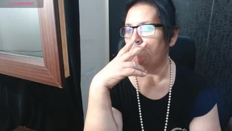 Snapshot of madam_sanjanne chatting on 11, 9, 2025 Madam Sanjanne online show from 11, 9, 2025