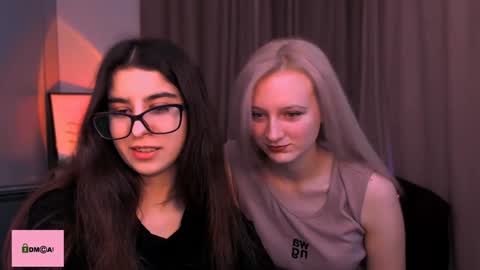 Snapshot of madam_ulis chatting on 30, 12, 2024 Ulis online show from 30, 12, 2024