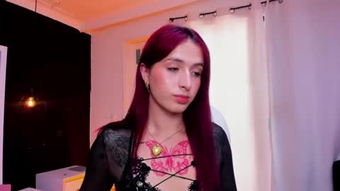 Snapshot of madame_lilith chatting on 7, 1, 2025 madame lilith online show from 7, 1, 2025