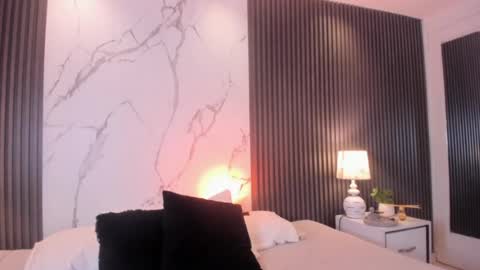 Snapshot of madame_lilith chatting on 19, 6, 2026 madame lilith online show from 19, 6, 2026