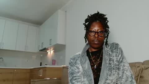 YourMadamIndigo online show from 6, 2, 2026