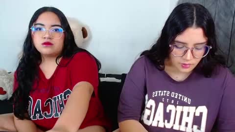 Maddie and Chelsea online show from 12, 1, 2025