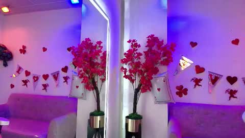 Snapshot of maddie_t18 chatting on 12, 2, 2026 maddie_t18 online show from 12, 2, 2026