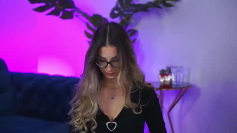 Maddie online show from 18, 11, 2025