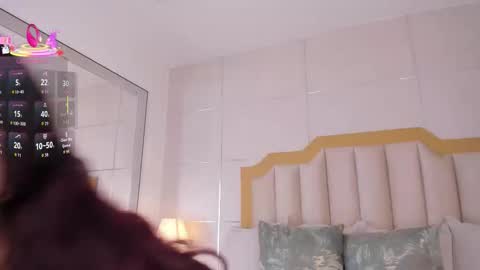 Snapshot of maddieparker chatting on 5, 10, 2025 online show from 5, 10, 2025