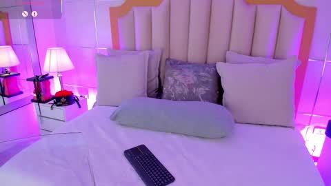    online show from 13, 3, 2026