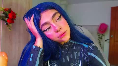 Snapshot of maddiie_and_clyde chatting on 2, 10, 2025 maddiie and clyde online show from 2, 10, 2025