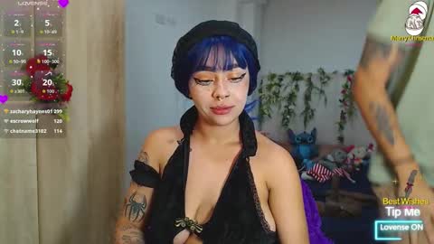 Snapshot of maddiie_and_clyde chatting on 2, 12, 2025 maddiie and clyde online show from 2, 12, 2025