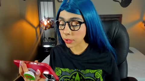 Snapshot of maddiiebrooks chatting on 21, 12, 2024 Maddie online show from 21, 12, 2024