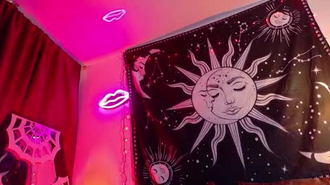 Miss Lust online show from 5, 3, 2026