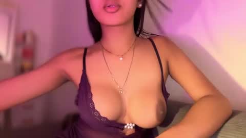 Snapshot of maddison_jade chatting on 24, 6, 2026 maddison_jade online show from 24, 6, 2026