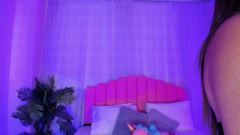 Snapshot of maddy__bigboobs chatting on 31, 10, 2025 maddy__bigboobs online show from 31, 10, 2025