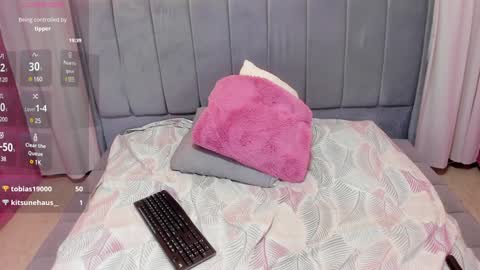 Maddy Please help me with your thumbs up its important online show from 26, 12, 2024