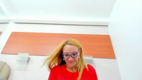 Snapshot of maddy_cartter chatting on 30, 6, 2026 maddy cartter online show from 30, 6, 2026