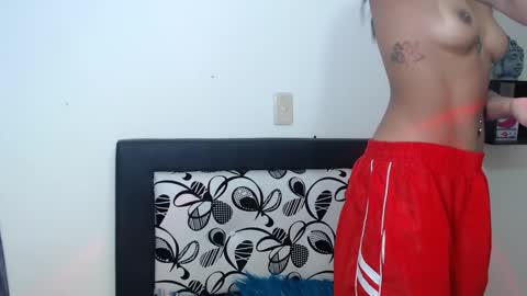 Maddy Parker  online show from 15, 12, 2024