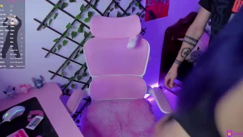 Snapshot of maddyfoox chatting on 12, 2, 2025 Maddy Foox online show from 12, 2, 2025