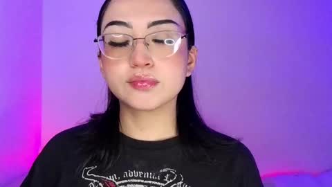 Snapshot of maddyghost chatting on 16, 9, 2025   Please followme and rate me your thumbs up online show from 16, 9, 2025
