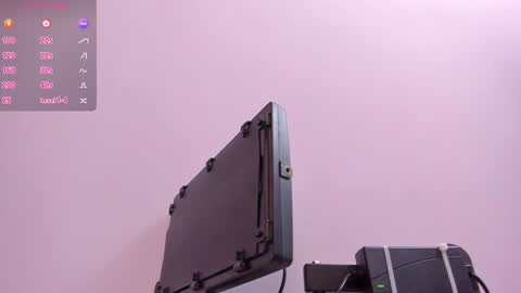 maddyjohnsonn online show from 30, 1, 2025