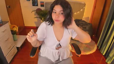 madelaine_taylor online show from 11, 9, 2025