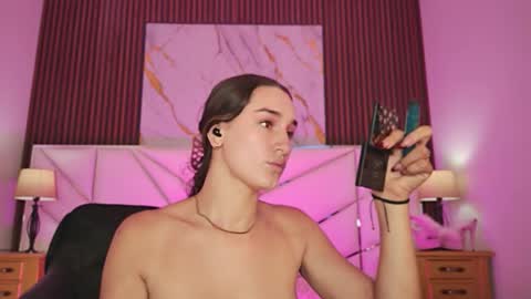 Madeline  online show from 19, 2, 2026