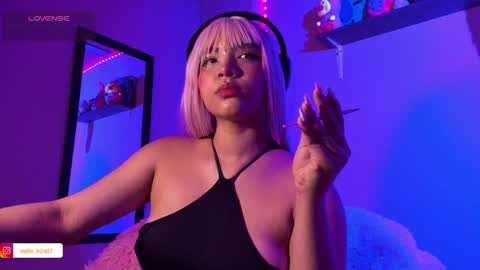 Madeline  online show from 4, 1, 2025