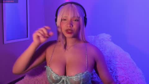 Madeline  online show from 21, 1, 2025