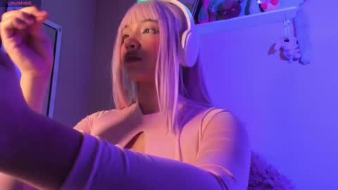 Madeline  online show from 4, 2, 2025