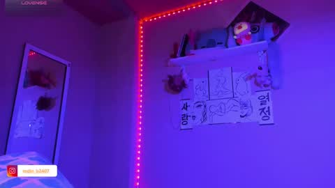 Madeline  online show from 15, 2, 2025