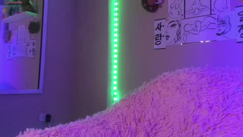 Madeline  online show from 20, 2, 2025