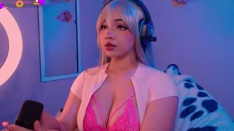 Madeline  online show from 9, 10, 2025