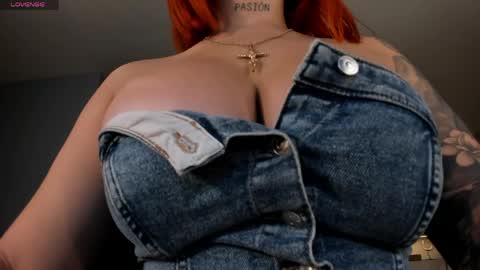 Snapshot of madelinefox_ chatting on 28, 5, 2026 Madeline online show from 28, 5, 2026