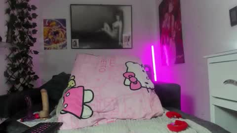 Madelyn. online show from 7, 11, 2025