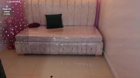 Madhison  online show from 3, 10, 2025