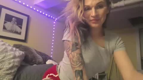 Madie Ray online show from 8, 1, 2026