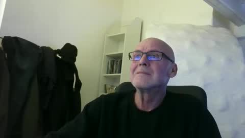 Snapshot of madio1187940 chatting on 6, 1, 2026 madio1187940 online show from 6, 1, 2026