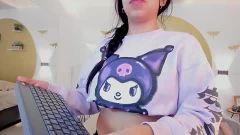 Snapshot of madison_darkk chatting on 23, 10, 2025 MADISON online show from 23, 10, 2025