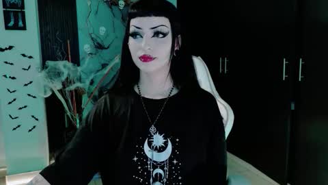 madison_jacksonn online show from 16, 1, 2026