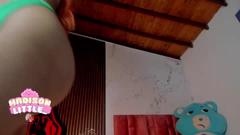 Melissa     700  1400 -5 online show from 21, 2, 2025