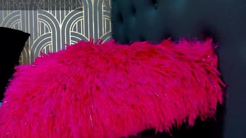   online show from 5, 1, 2025