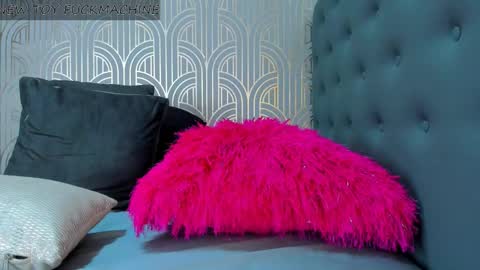   online show from 19, 1, 2025