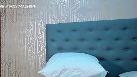   online show from 29, 11, 2025