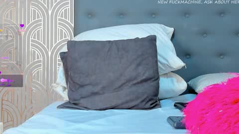   online show from 21, 12, 2025