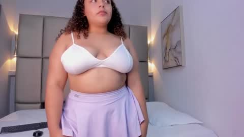 Snapshot of madisonadams chatting on 27, 1, 2025 Madi online show from 27, 1, 2025