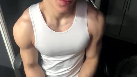 madisonboy2 online show from 30, 10, 2025