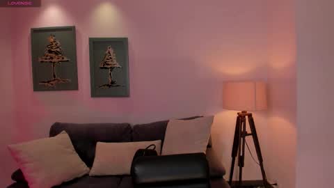 Snapshot of madisoncollinsx chatting on 9, 11, 2025 Maddi Collins online show from 9, 11, 2025