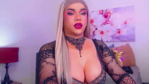 Snapshot of madisonwill_ chatting on 26, 10, 2025 MADISONWILL online show from 26, 10, 2025