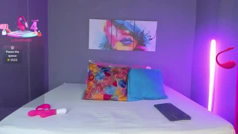 Snapshot of madissonshakur19 chatting on 24, 11, 2025 Madi online show from 24, 11, 2025