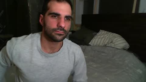 Guigui online show from 23, 2, 2025