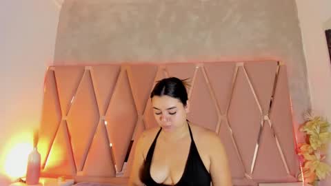 Snapshot of mady_james chatting on 18, 10, 2025 Mady James online show from 18, 10, 2025