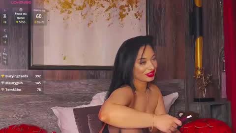 Snapshot of madyluxx chatting on 10, 2, 2025 MadyLuxx online show from 10, 2, 2025